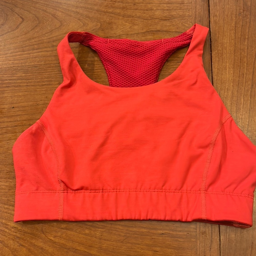 Women's Outdoor Voices Sports Bra Size Small S Racerback Red Scarlet Activewear